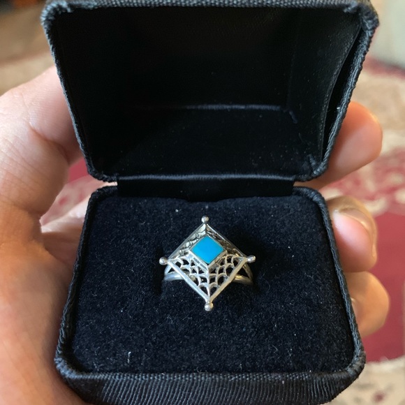 Sterling turquoise ring - Picture 1 of 4